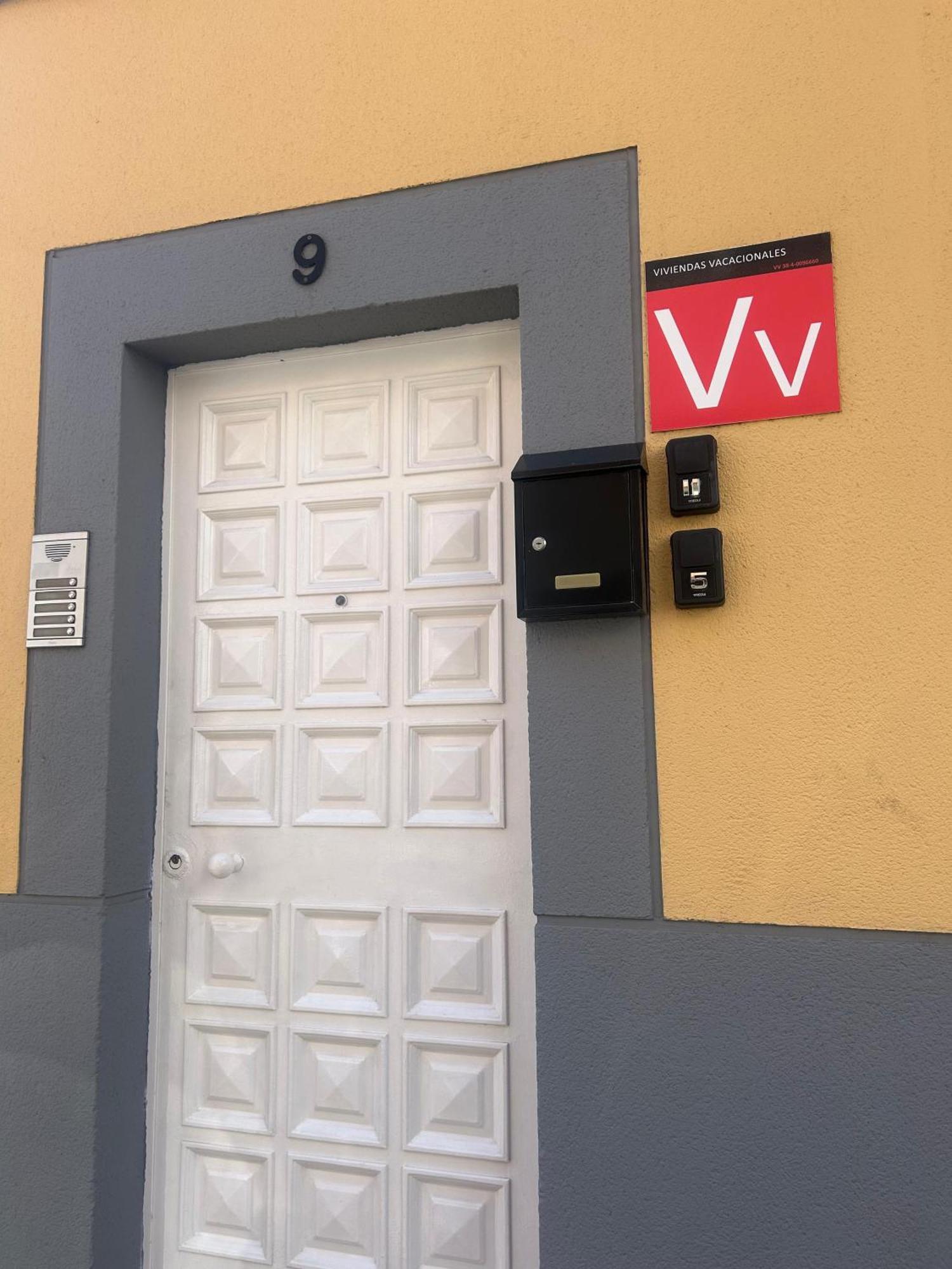Acogedor Atico Con Terraza En San Cristobal De La Laguna 외부 사진